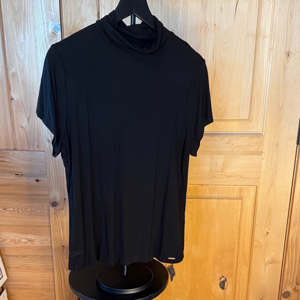 Tahari Black Short Sleeve Women's Top